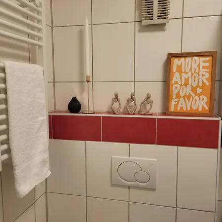 アパート Ala Living Stadt-schwaermer 10min Zum Ulmer Muenster & Ulmer Altstadt, Wlan & Arbeitsplatz